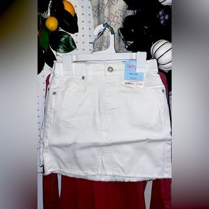 Cat & Jack skirt denim